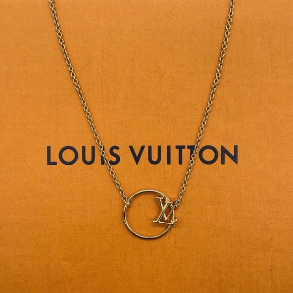 ✨🛍️ Louis Vuitton Gold-Plated Collier LV Eclipse Necklace - Picture 8 of 8